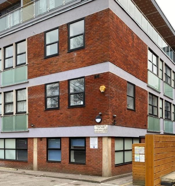 Marie'S Serviced Apartments- 2 Bedroom City Stay Bedford Exterior photo